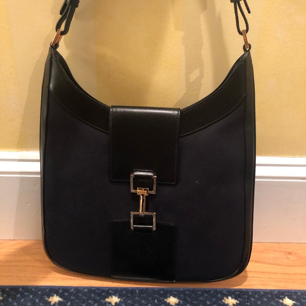 AUTHENTIC GUCCI BAG